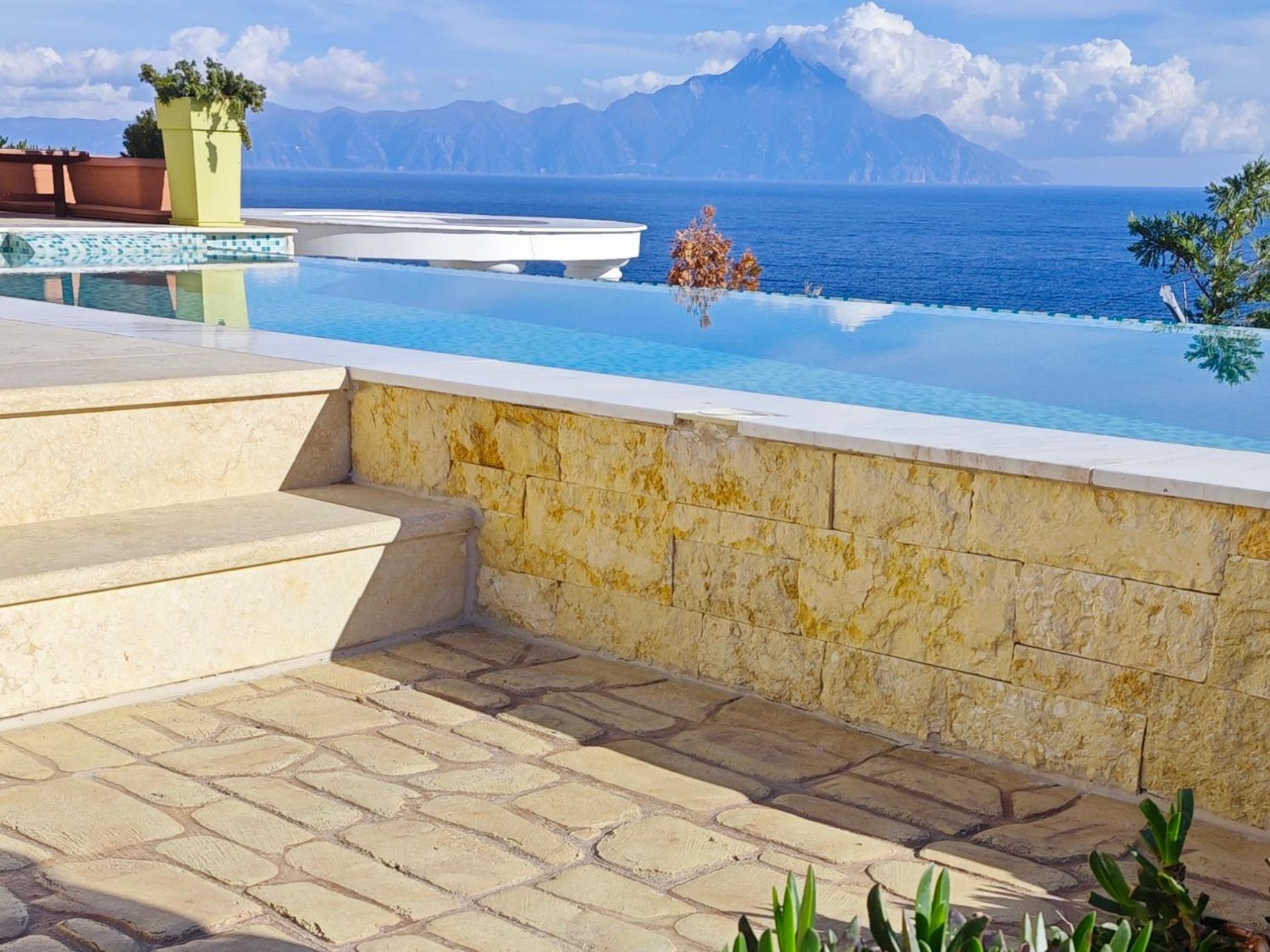 Villa Ulyana Kriaritsi - Athos Sea View & Spa Εξωτερικό φωτογραφία