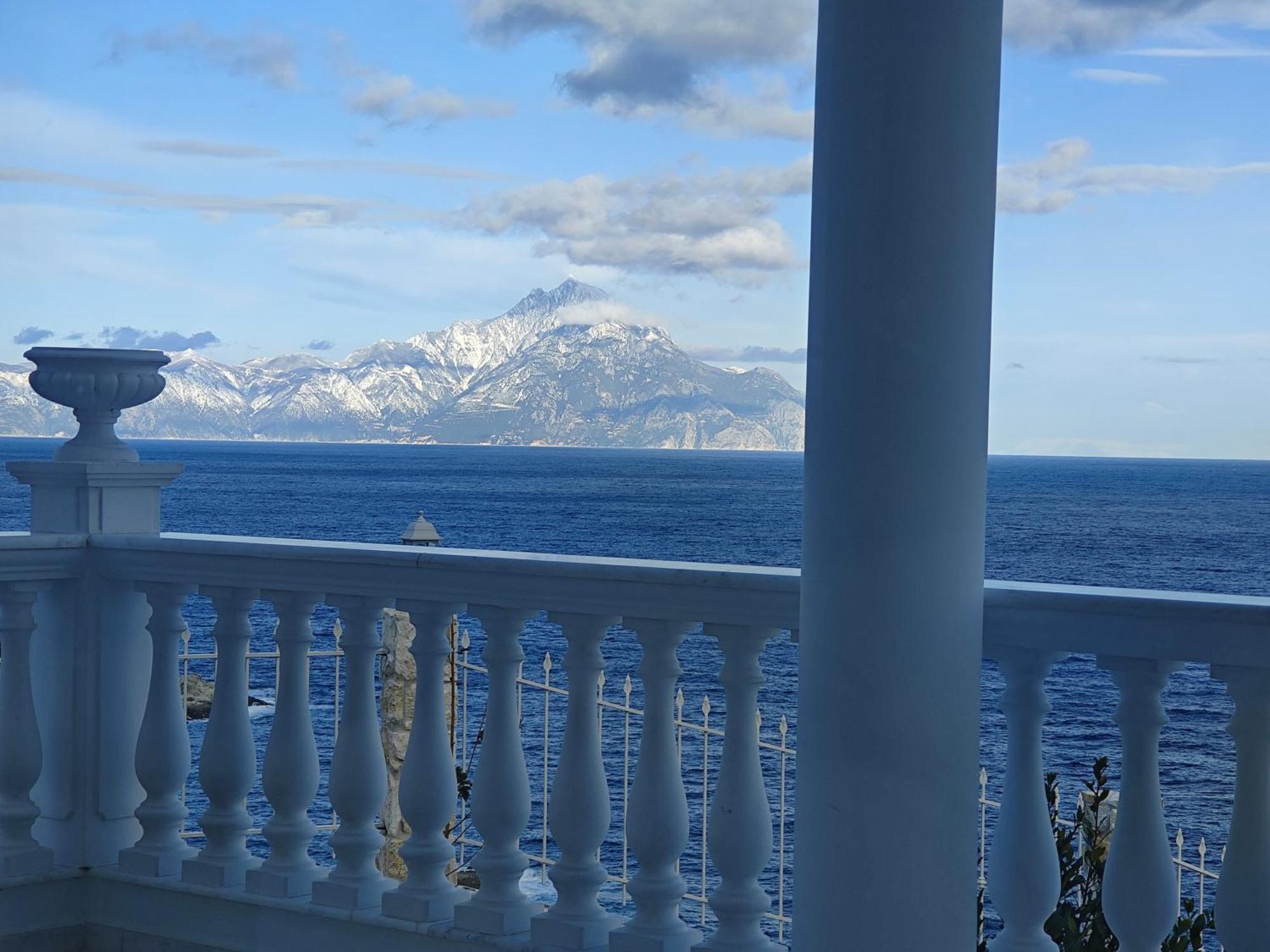 Villa Ulyana Kriaritsi - Athos Sea View & Spa Εξωτερικό φωτογραφία